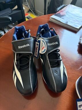 Reebok Black and White Men's Athletic Shoes with Blue Lining